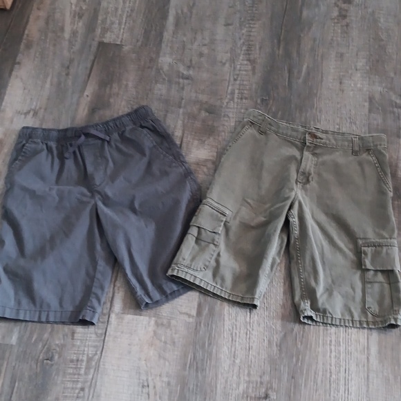 Size 14 boys shorts bundle - Picture 1 of 4